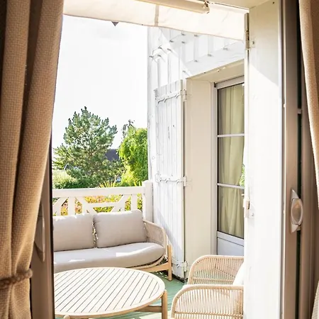 Pensionat Kaza Bella - Amazing With Sea View And Pool